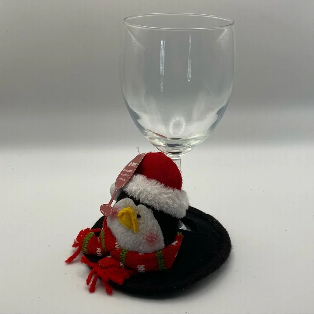 Pier 1 Holiday Stemware Coasters Set Of 6 (4 Owls & 2 Penguin) Felt Winter NEW